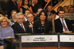 Patrícia Saboya tomou posse ontem como conselheira do TCE