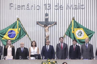 UVA recebe homenagem na AL pelos 49 anos de fundação