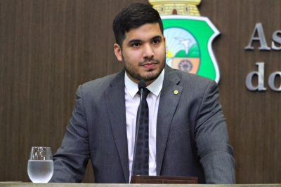 Deputado André Fernandes 