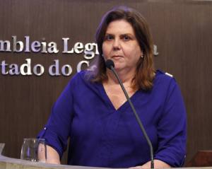 Deputada Fernanda Pessoa 