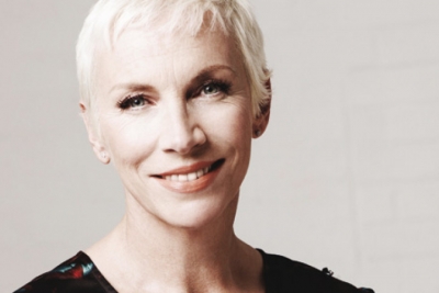 Cantora Annie Lennox