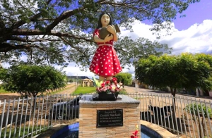 Assembleia realiza solenidade em alusão aos 80 anos de morte da Menina Benigna