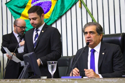 Presidente da AL/CE, deputado Zezinho Albuquerque