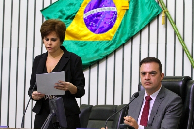 Abertura dos trabalhos da sessão plenária desta quinta-feira