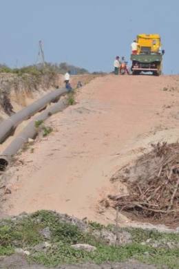 Refinaria, a ser instalada no Pecém, foi uma das obras citadas na discussão política