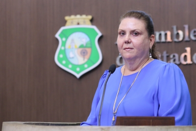 Deputada Fernanda Pessoa