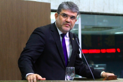 Deputado Leonardo Pinheiro