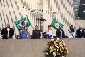 Sessão solene em homenagem a melhor jogadora de futsal do mundo em 2014, Amanda Lyssa