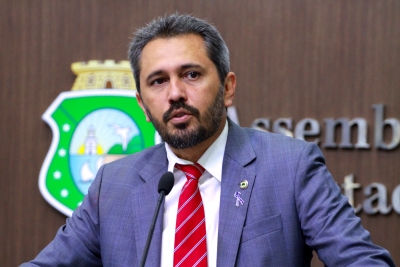 Deputado Elmano Freitas