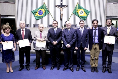 Matemáticos são homenageados por  destaque do Brasil na pesquisa internacional