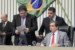 Parlamentares também aprovaram as contas do Executivo