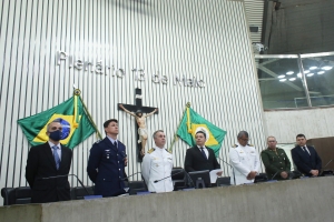 Alece homenageia 157 anos da vitória do Brasil na Batalha Naval do Riachuelo