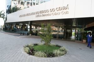 Solenidade na AL celebra os 80 anos da OAB-CE