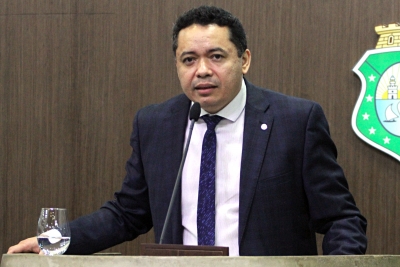 Deputado Tony Brito