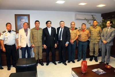 Pres. Zezinho Albuquerque (Pros) recebe Comandante do Corpo de Bombeiros