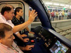 Parlamentares louvam inauguração do Metrô