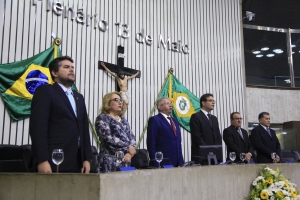 Sessão solene foi realizada no Plenário 13 de Maio da AL