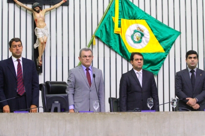 Minuto de silêncio em homenagem ao vereador Luciram Girão 