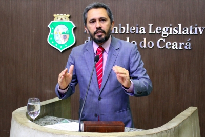 Deputado Elmano Freitas