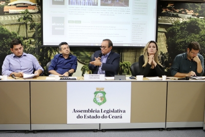 Reunião conjunta de comissões aprova três projetos do Executivo