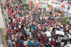 Modelos da Mercedes-Benz no estande da Newsedan no Nordeste Auto Show, evento realizado pelo O POVO no ano passado