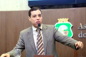 Deputado Leonardo Araújo