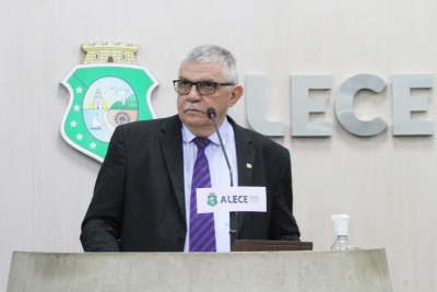 Cavalcante parabeniza comissão da Alece que investiga atuação da Enel no Ceará