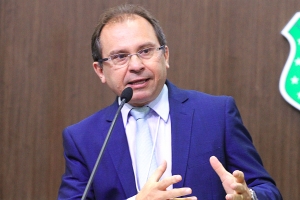 Deputado Carlos Matos