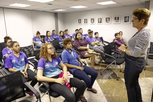 Alunos da Escola em Tempo Integral Dragão do Mar visitam a Assembleia