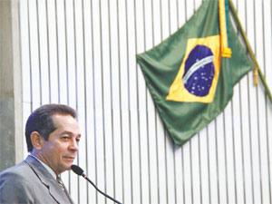 Deputado Heitor Férrer também criticou a ineficiência do órgão criado para a definição de políticas públicas sobre drogas 