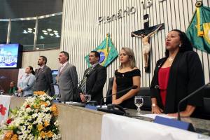 Sessão solene em homenagem aos 25 anos de criação do Fetamce