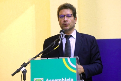 Deputado Renato Roseno