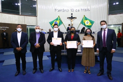 AL homenageia despachantes documentalistas em solenidade