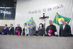 Solenidade na Alece marca os 80 anos do martírio de Menina Benigna