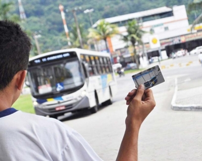 Implantação do programa Passe Livre no Ceará é tema de debate na AL