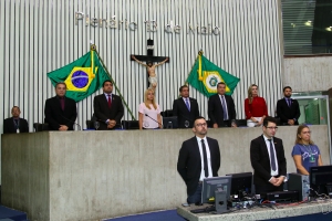 Minuto de silêncio em homenagem ex-deputado estadual Francisco das Chagas Albuquerque