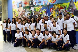 Alunos do Instituto Educacional Humanista participam do projeto O Parlamento e Sua História