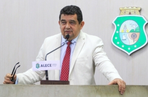 Deputado Carlos Felipe (PCdoB)