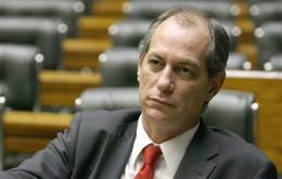 Críticas de Ciro Gomes expõem rachas no PSB