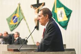 Deputado Professor Pinheiro reagiu às acusações feitas pelo seu colega de Assembleia, Ely Aguiar, ao responsabilizar o Governo Federal pela insegurança reinante em vários pontos do Brasil