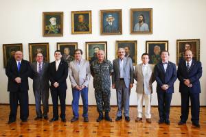 Almoço de homenagem e confraternização do Exército com representantes dos legislativos estadual e municipal