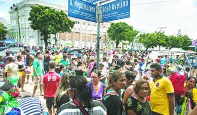 Feira da rua José Avelino será debatida nesta quinta na AL