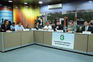 Audiência pública debate sistema municipal de transporte complementar de Fortaleza 