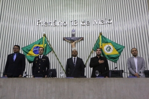 Polícia Militar do Ceará é homenageada na AL pelos 184 anos de fundação