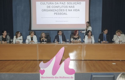 Promoção da cultura de paz é destaque em palestra promovida pelo MMLC