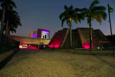 AL celebra 10 anos do movimento Outubro Rosa no Brasil