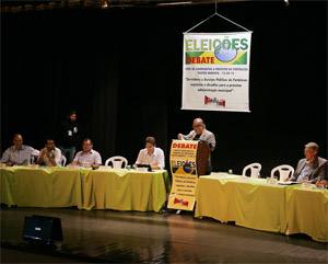 Ontem, os candidatos a prefeito de Fortaleza participaram de um debate com o objetivo de apresentar propostas para os servidores do Município 