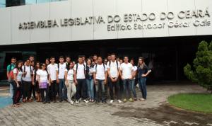 Alunos do I-JOVEM visitam a ALCE