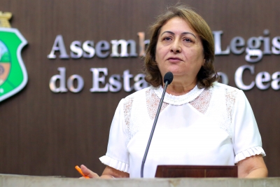 Deputada Mirian Sobreira