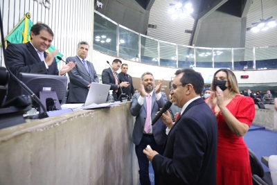 Pedro Lobo toma posse na Assembleia Legislativa